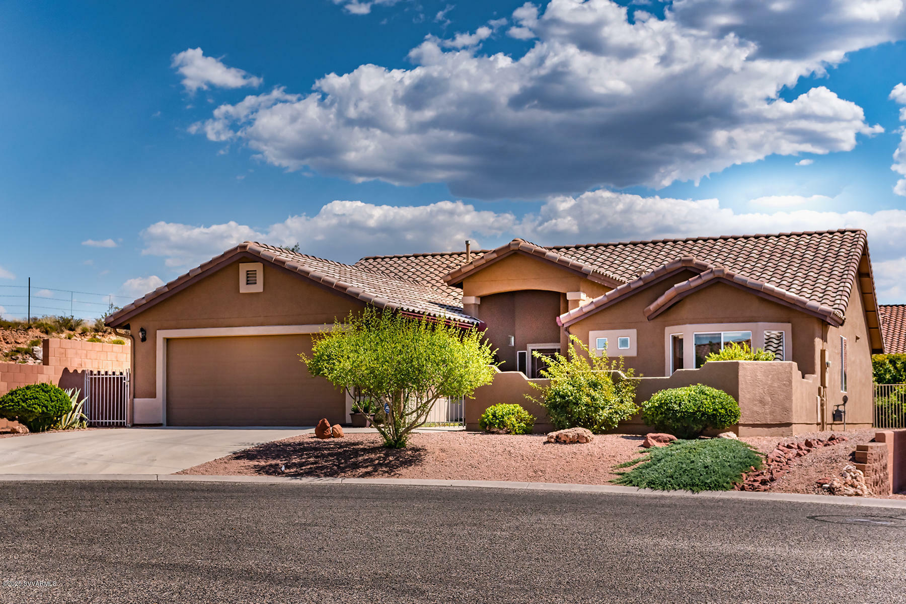 Property Photo: 6395 E Distant View Court AZ 86325