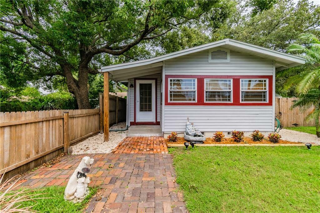 Property Photo:  4109 Burlington Avenue N  FL 33713 