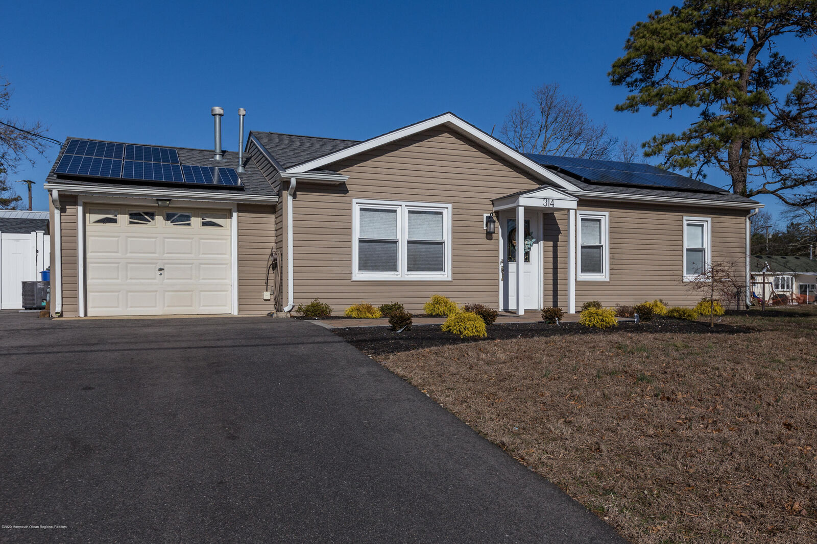 Property Photo:  314 Sinclair Avenue  NJ 08734 