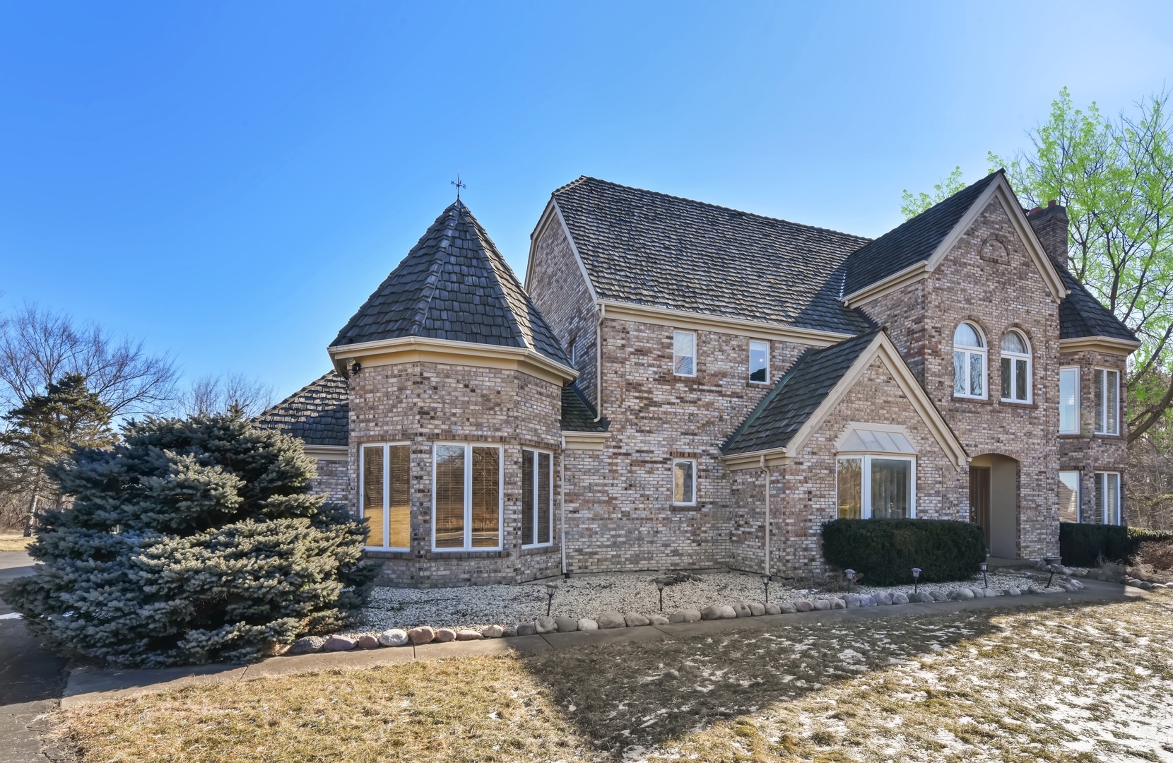 Property Photo: 6765 West Creekside Drive IL 60047
