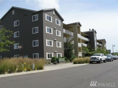 Property Photo:  262 Oyhut Bay Blvd SW 108  WA 98569 