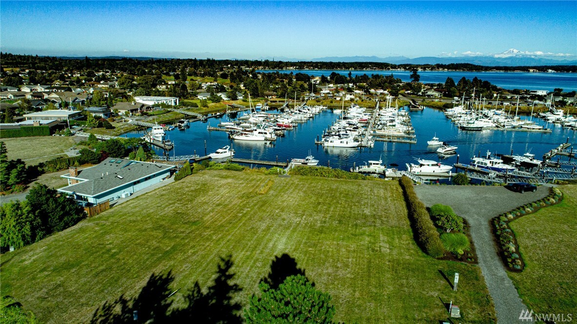 Property Photo: 8082 Comox Rd WA 98230