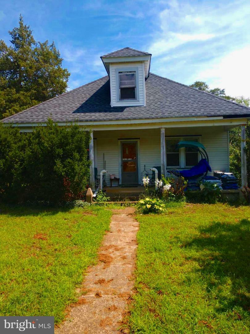 Property Photo:  208 Vineyard Road  NJ 08004 