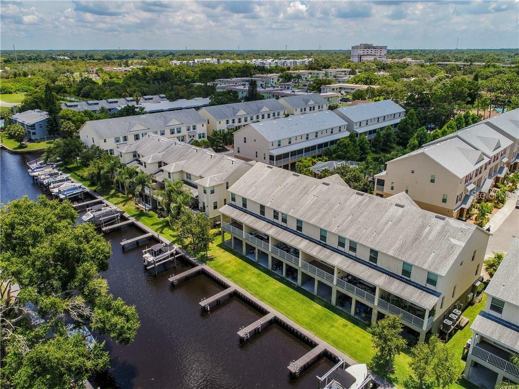 Property Photo:  831 Callista Cay Loop  FL 34689 