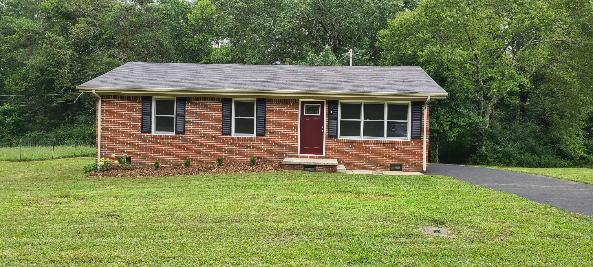 Property Photo:  2864 Pigeon Springs Rd  TN 37387 