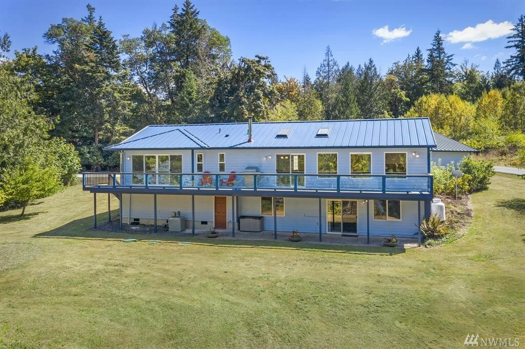 Property Photo:  141 E Eagle Vista Dr  WA 98528 