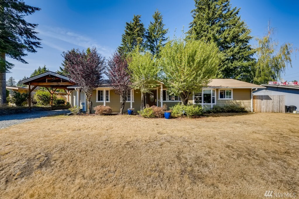 Property Photo:  17838 SE 267th Place  WA 98042 