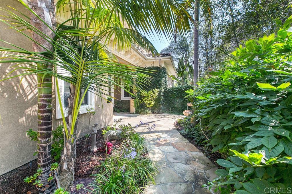 Property Photo: 8140 Calle Catalonia CA 92009
