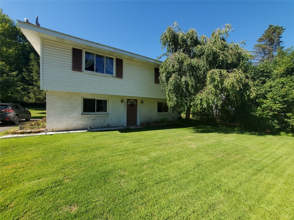 Property Photo: 500 Pennsylvania Avenue NY 13732