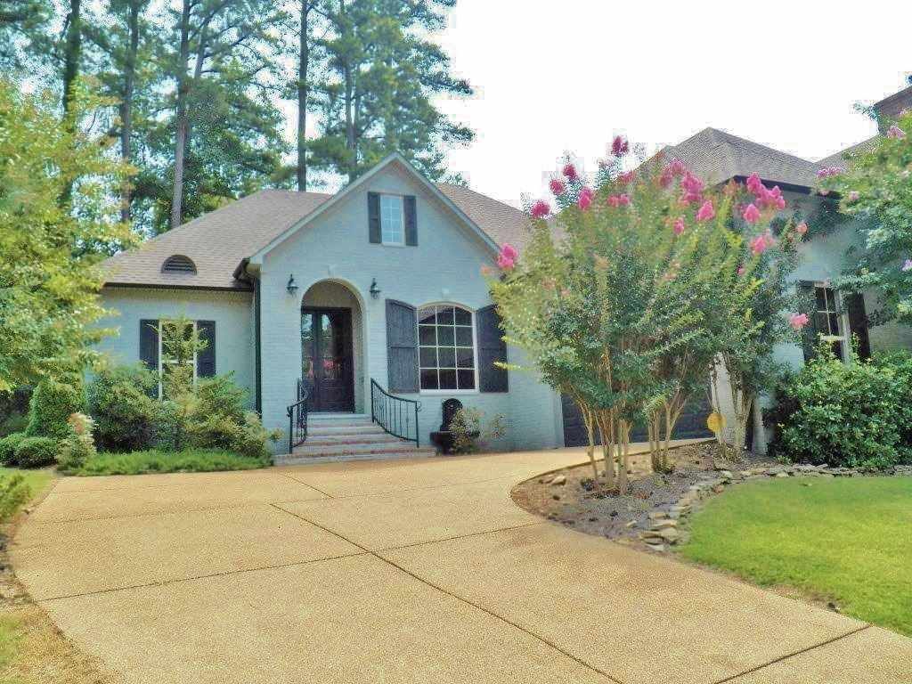 Property Photo:  20 Oakmont Woods Drive  TN 38305 