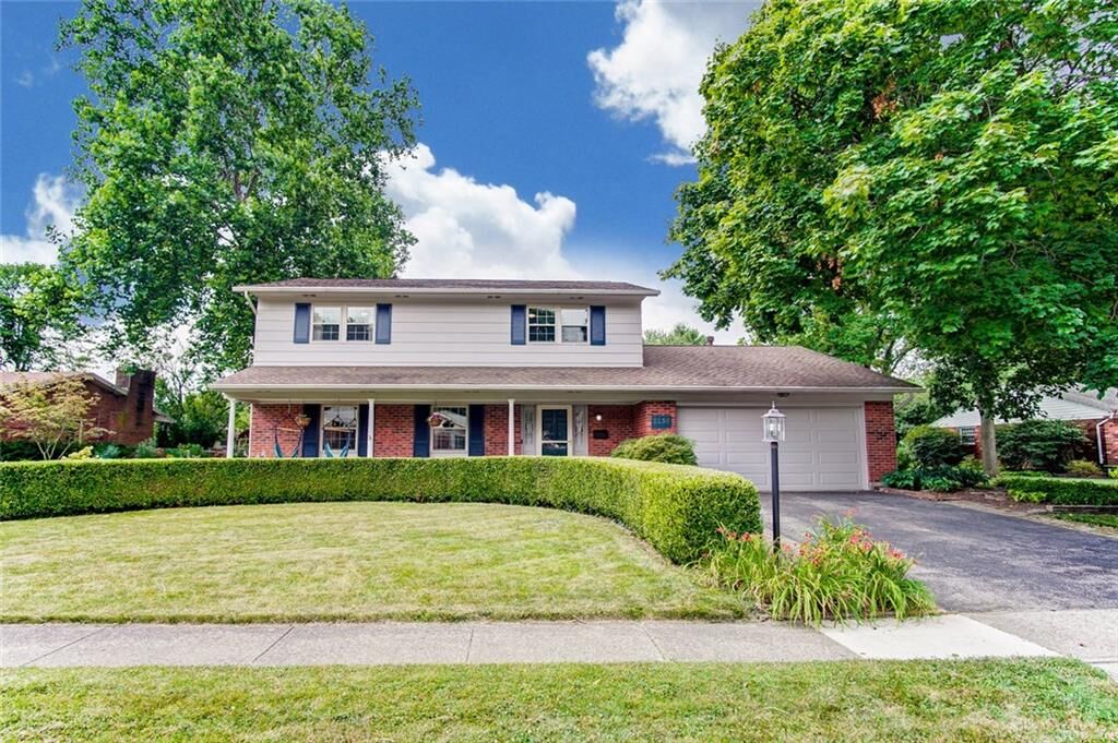 Property Photo: 2256 Berrycreek Drive OH 45440