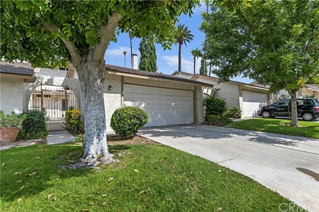 Property Photo:  2623 Mangrove Way  CA 92506 