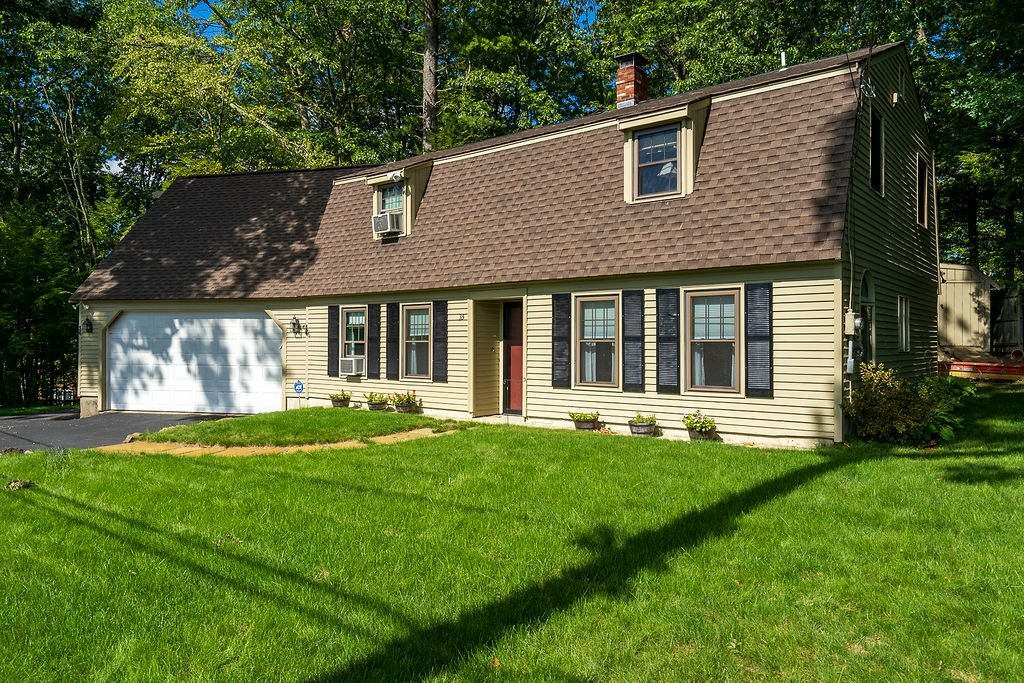 Property Photo:  35 Hemlock Shore Drive  NH 03811 