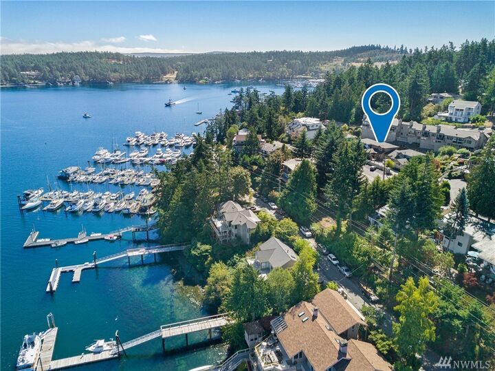 Property Photo:  615  Harrison Street B  WA 98250 