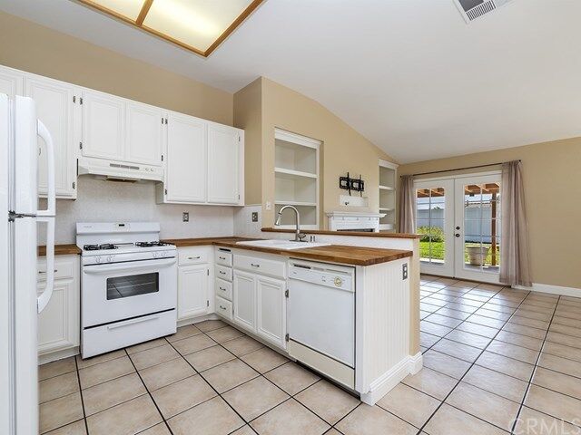 Property Photo:  8466 Yarrow Lane  CA 92508 