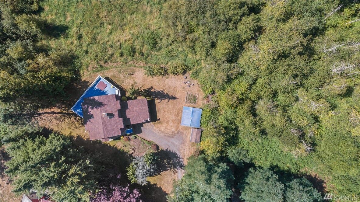 Property Photo:  26427 156th Place SE  WA 98042 