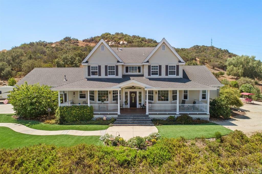 Property Photo: 10577 Coyote Hill Gln CA 92026