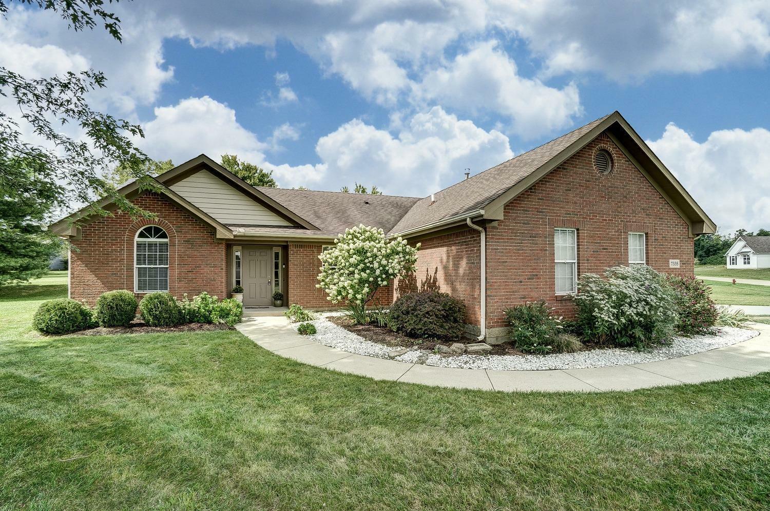 Property Photo:  7335 Larkspur Ct  OH 45066 