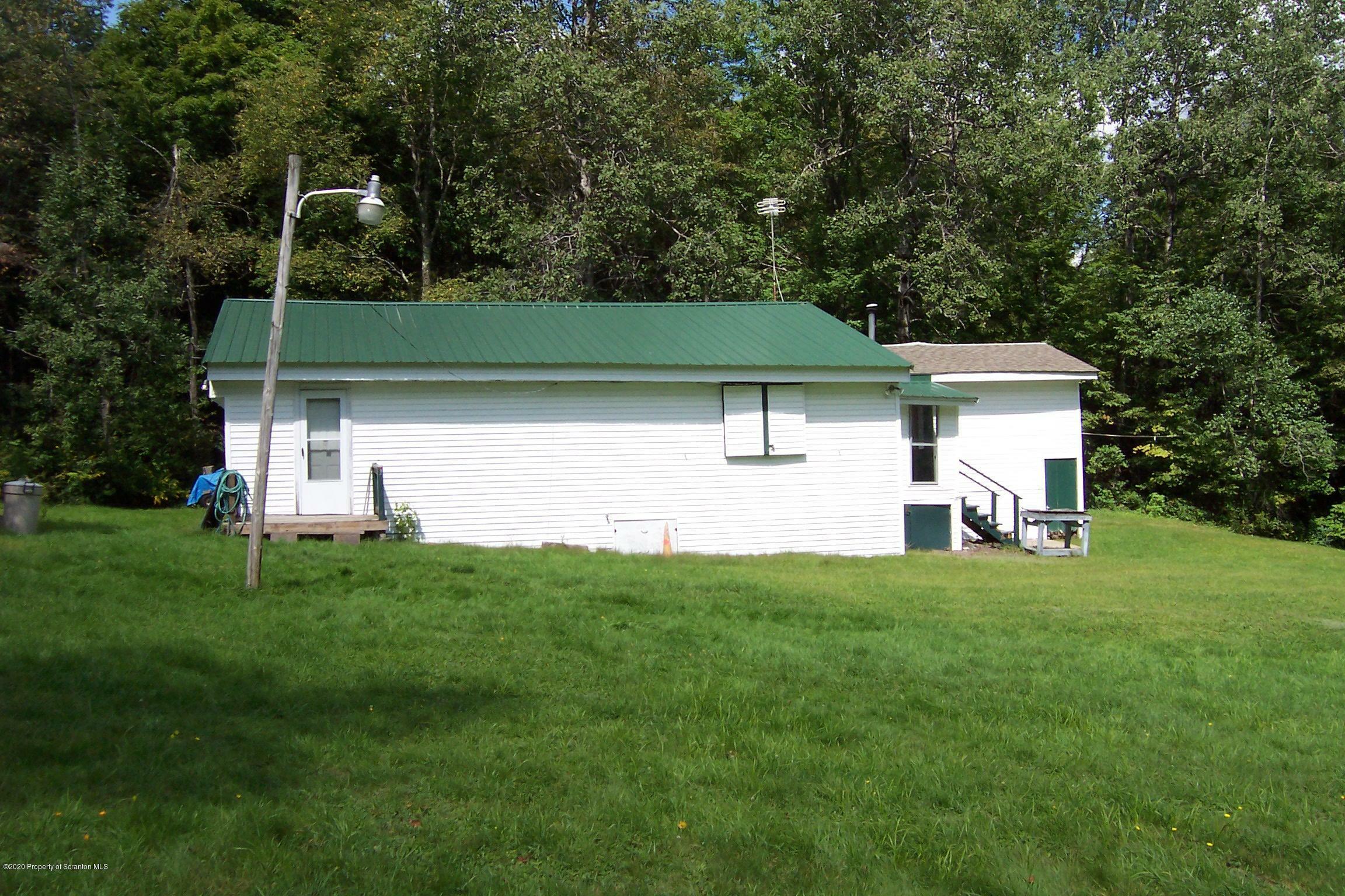 Property Photo:  1969 Creek Rd  PA 18470 