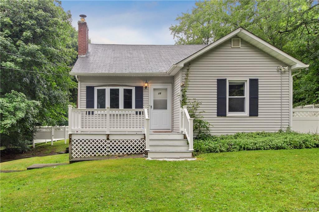 Property Photo:  25 Reservoir Road  NY 12564 