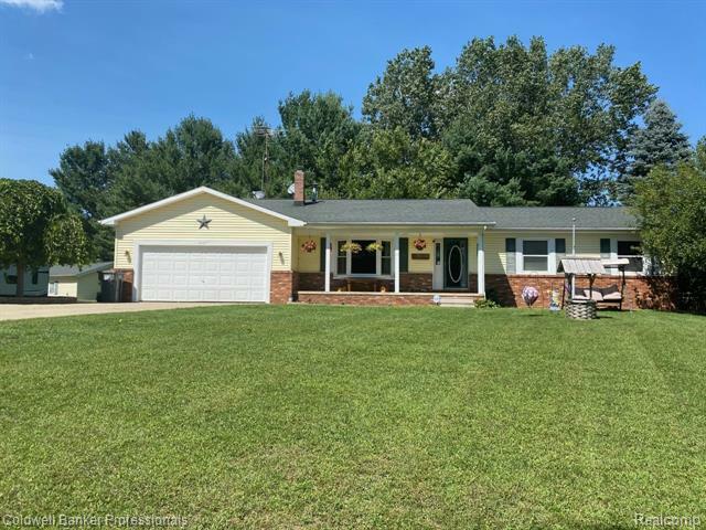 Property Photo:  5007 Laur Rd  MI 48461 