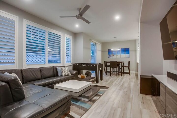 Property Photo: 9717 W Canyon Terr 3 CA 92123