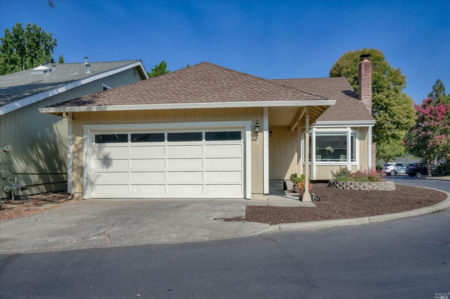 Property Photo:  1730 Arroyo Sierra Circle  CA 95405 