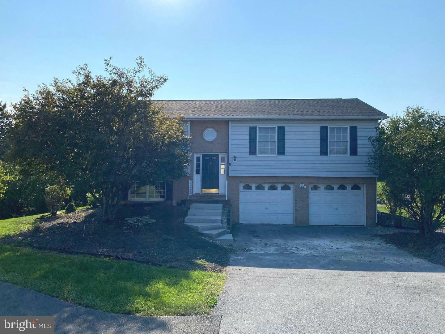 Property Photo: 56 Silene Terrace WV 25404
