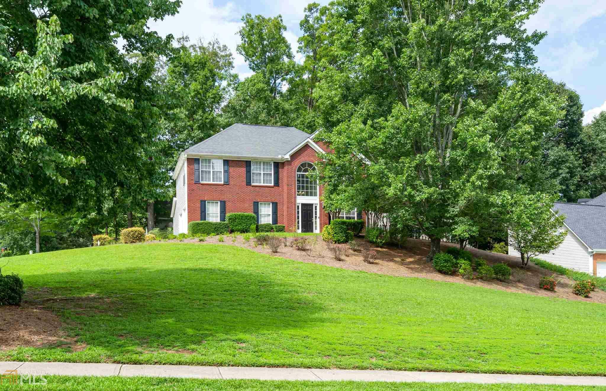 Property Photo: 5627 Wandering Vine Ln GA 30126
