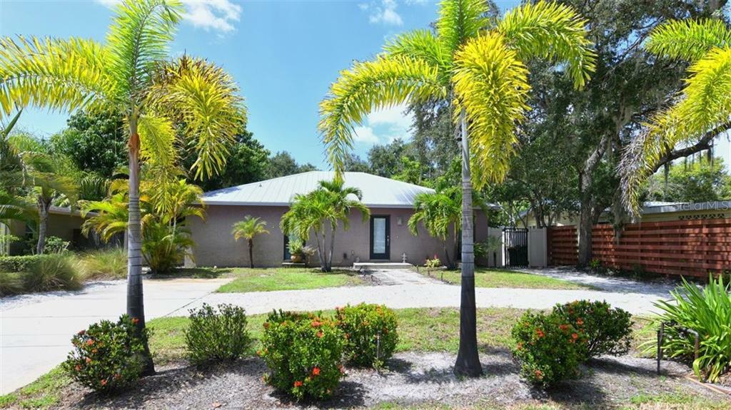 Property Photo:  5027 Remington Drive  FL 34234 