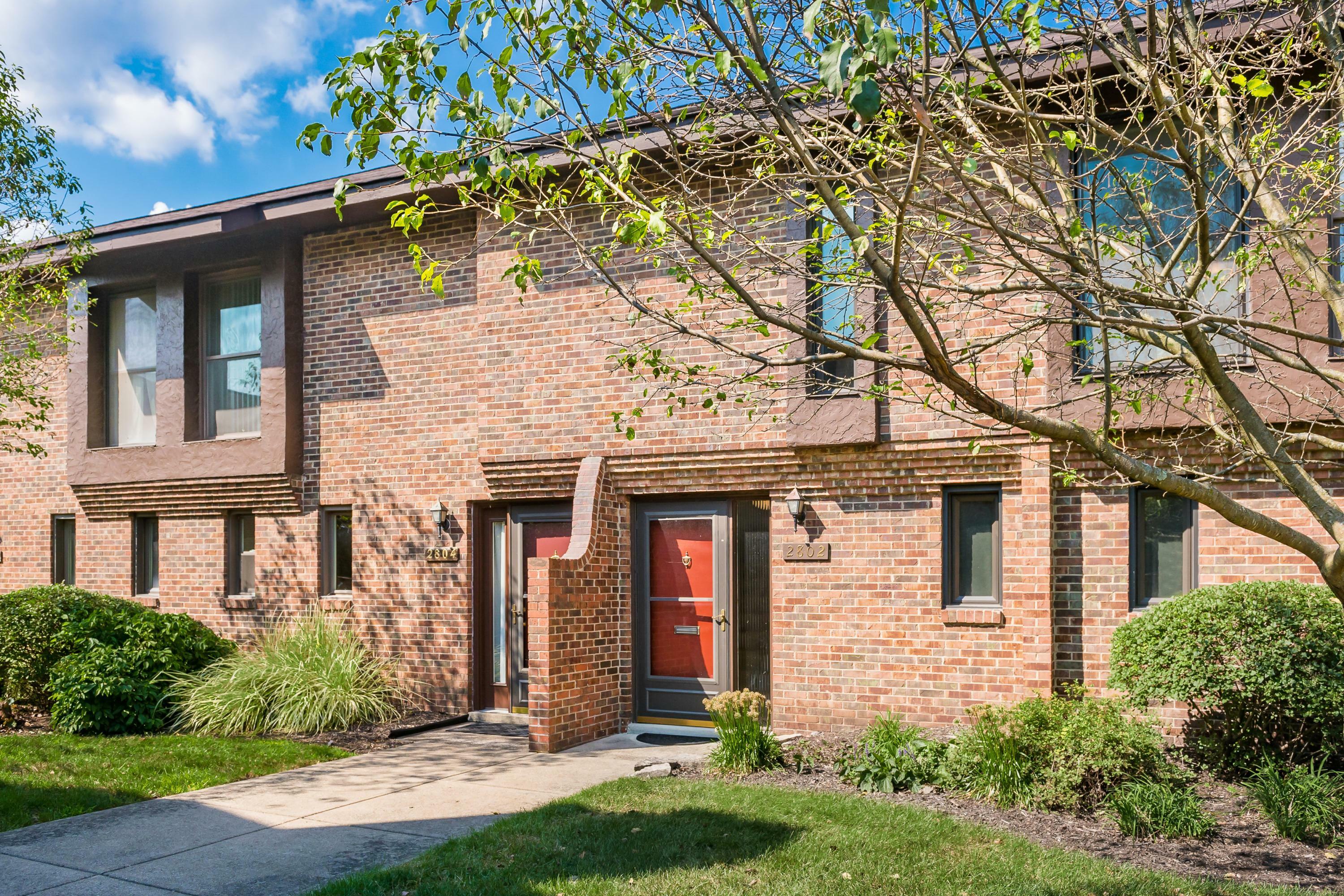 Property Photo: 2802 Churchill Drive OH 43221