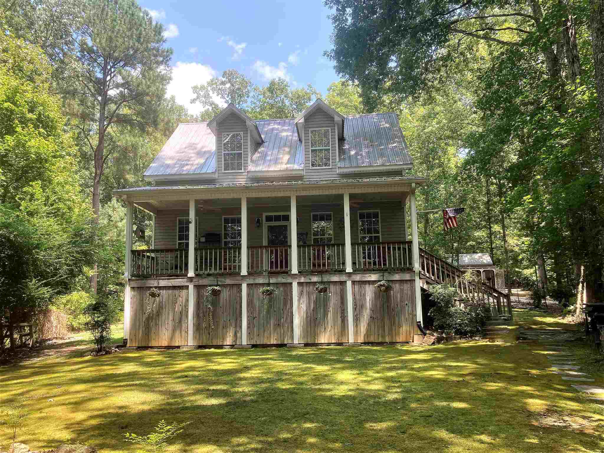 Property Photo: 1371 Oconee Heights Drive GA 30642-3266