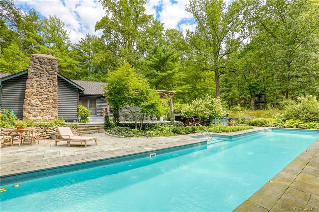 Property Photo: 540 Route 9D NY 10524
