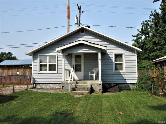 Property Photo: 131 Ohio Street 62024
