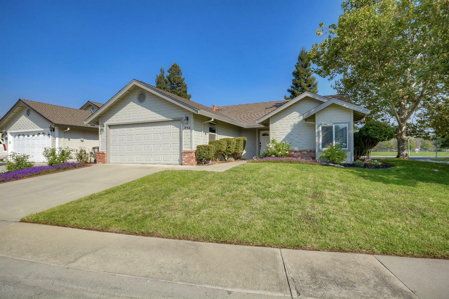 Property Photo: 9065 Weeping Fig Way CA 95758