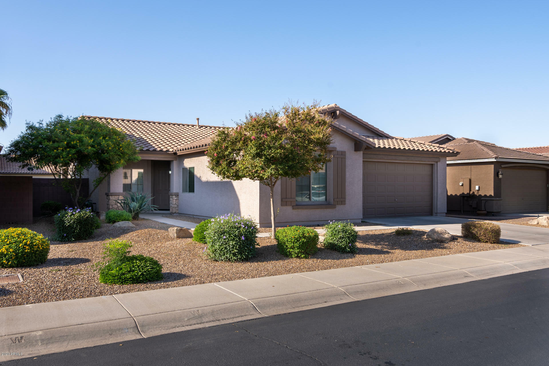 Property Photo:  541 W Stanley Avenue  AZ 85140 