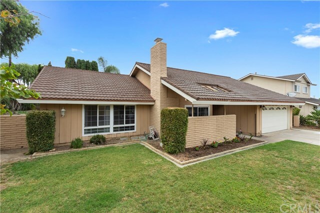 Property Photo:  4010 N Oceanview Street  CA 92865 