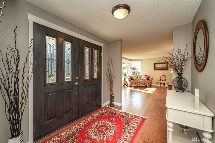 Property Photo:  24605  142nd Avenue SE  WA 98042 