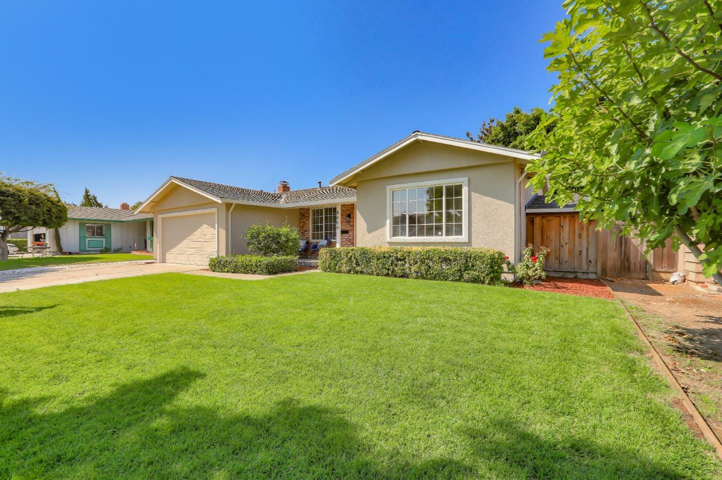 Property Photo: 4409 Glenmont Drive CA 95136
