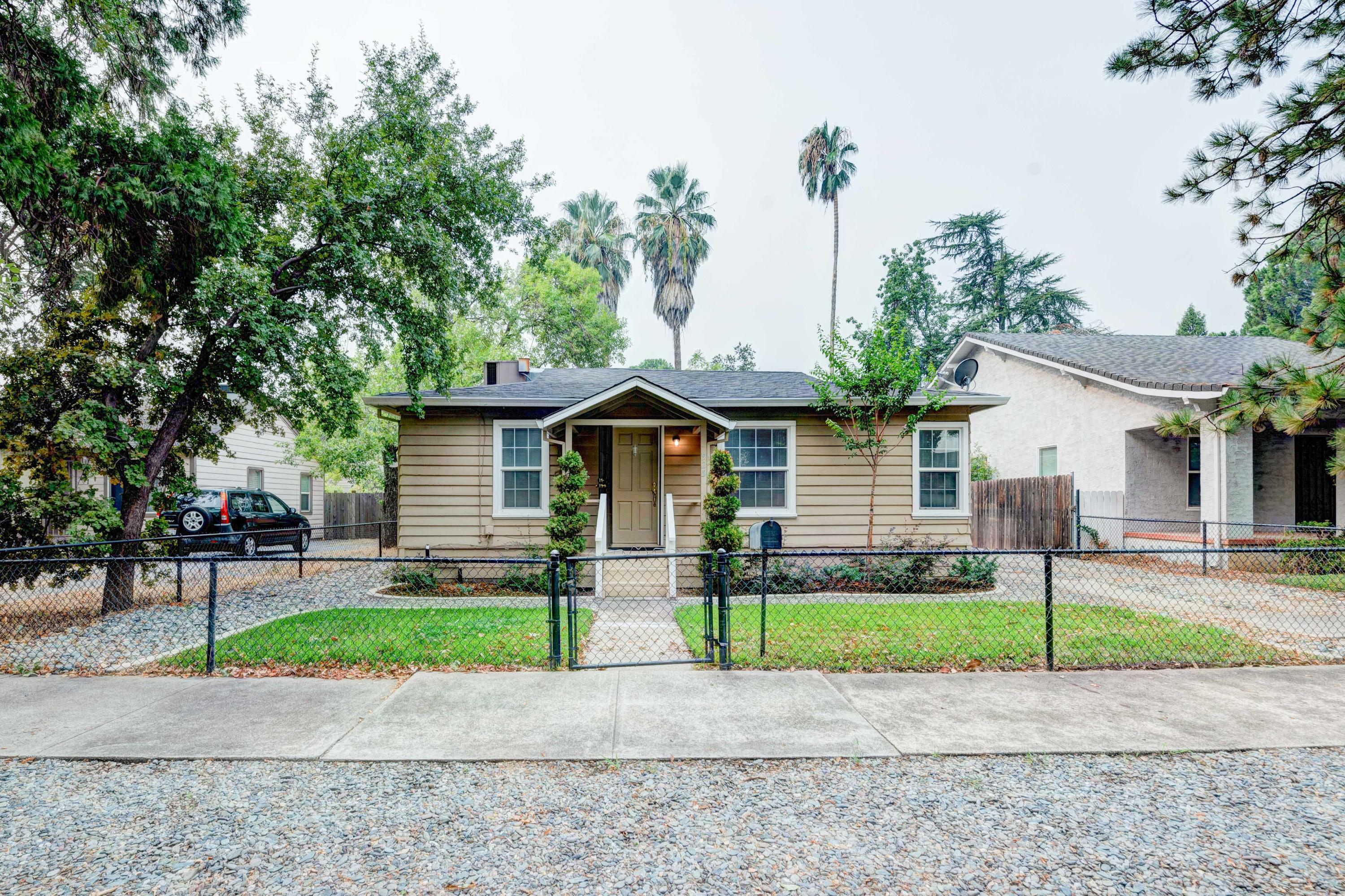 Property Photo:  925 State Street  CA 96001 