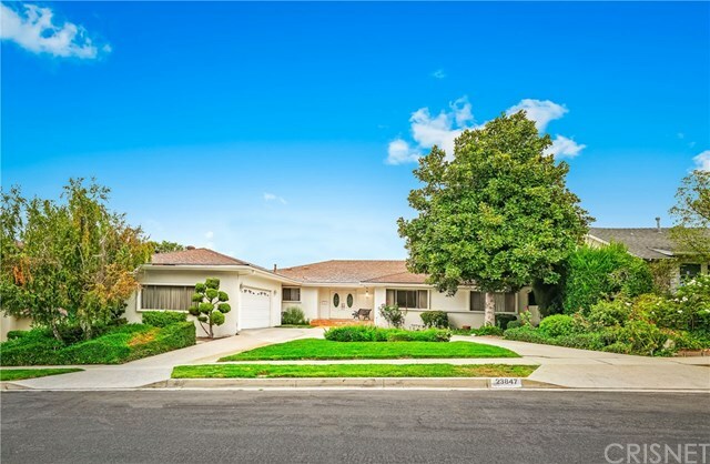 Property Photo:  23847 Crosson Drive  CA 91367 