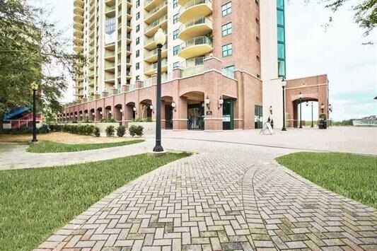 Property Photo:  300 S Duval Street 1904  FL 32301 