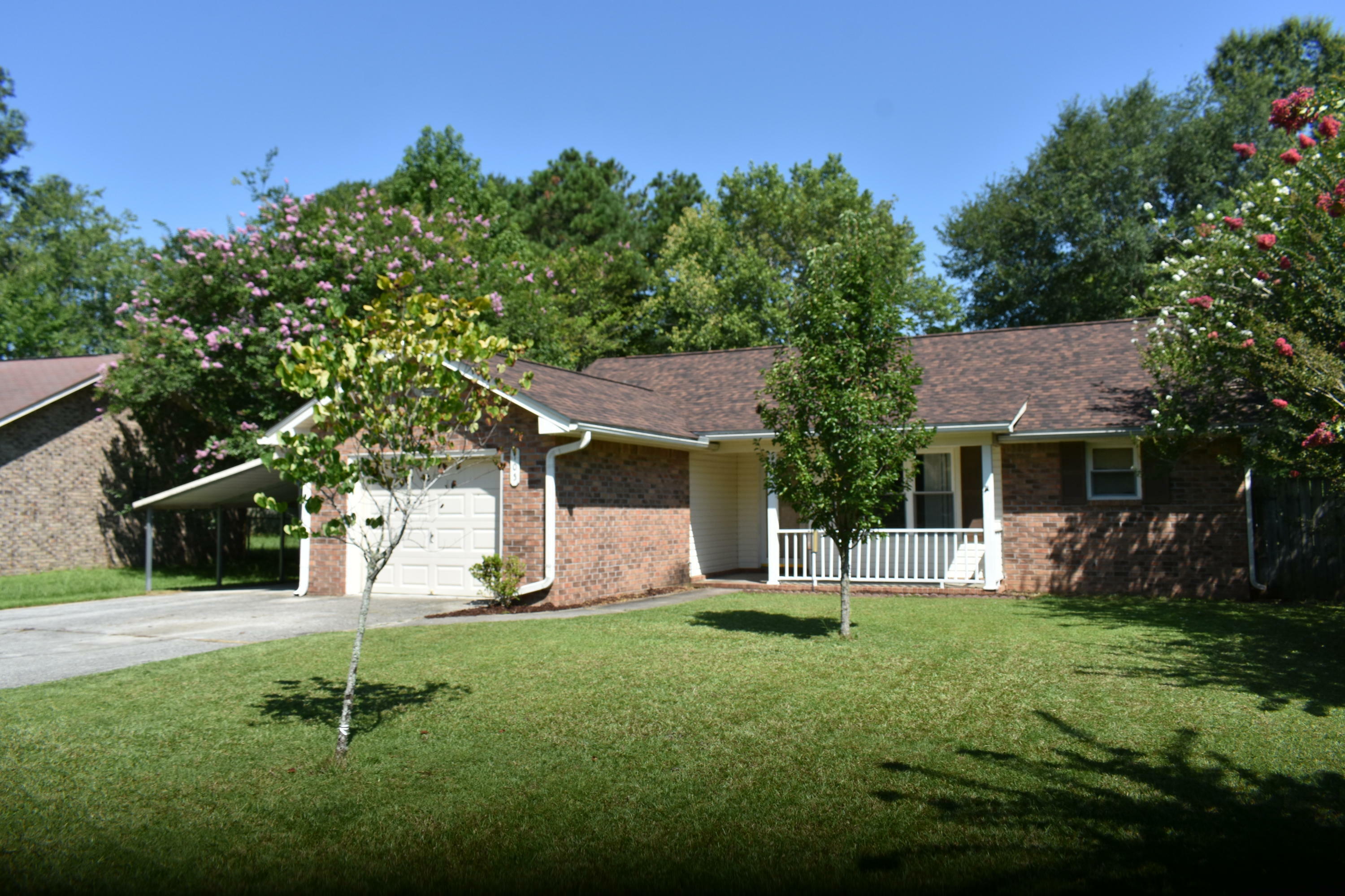 Property Photo:  105 Ohio Way  SC 29456 