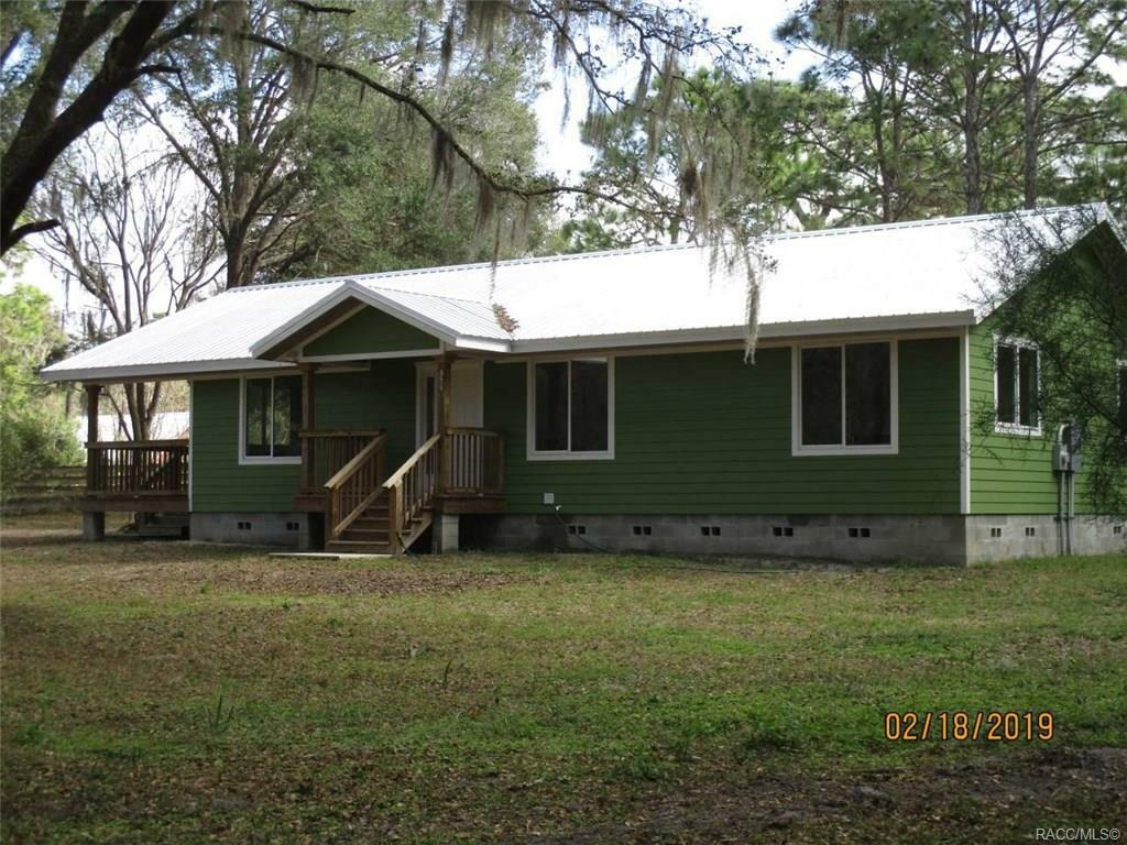 8614 W Bass Lake Road  Crystal River FL 34428 photo