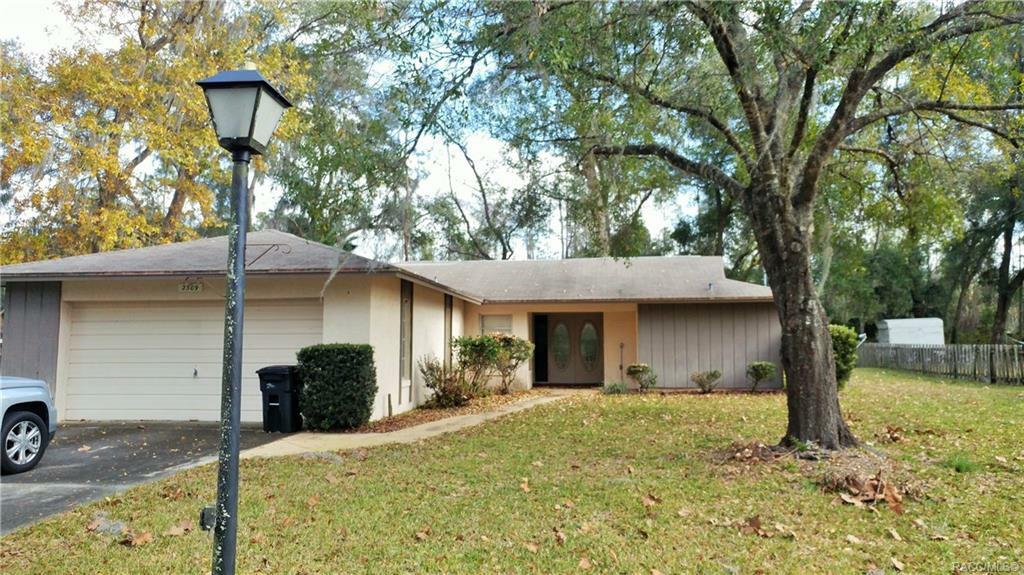 Property Photo:  2309 S Carnegie Drive  FL 34450 