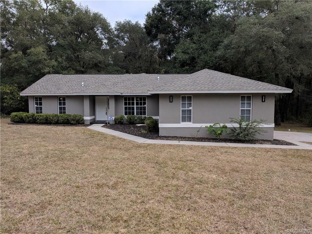 Property Photo:  104 Vassar Street  FL 34452 