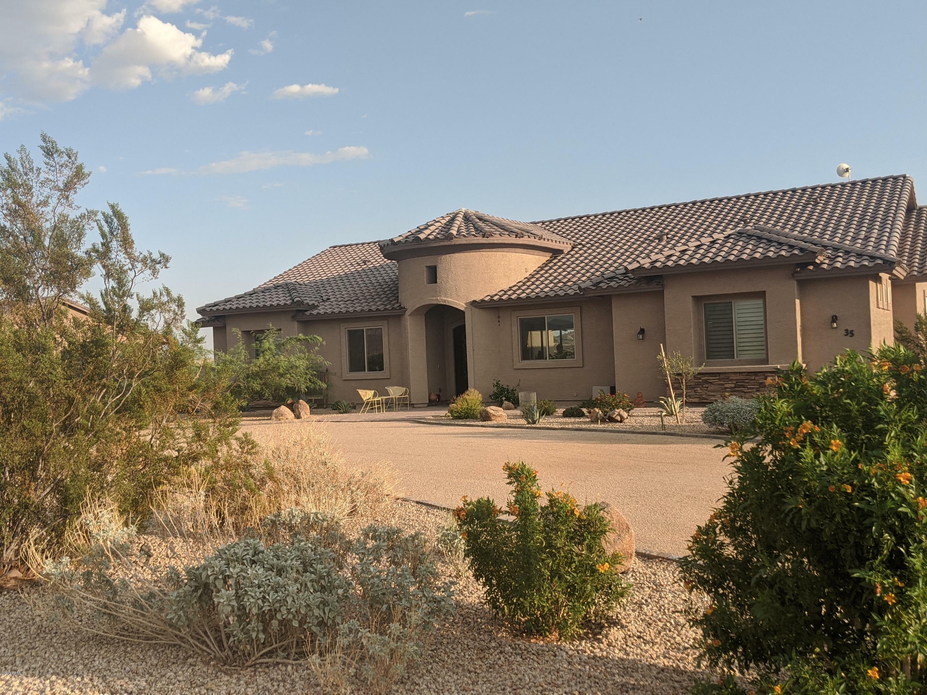 Property Photo:  35 W Cloud Road  AZ 85086 