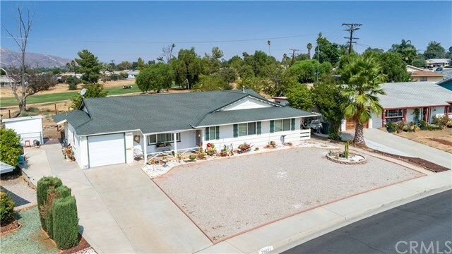 Property Photo:  29031 Desert Hills Road  CA 92586 