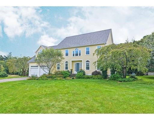 Property Photo: 10 Newport Ln MA 02052