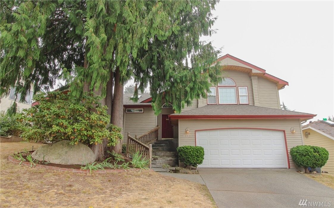 Property Photo:  7310  59th Street NE  WA 98270